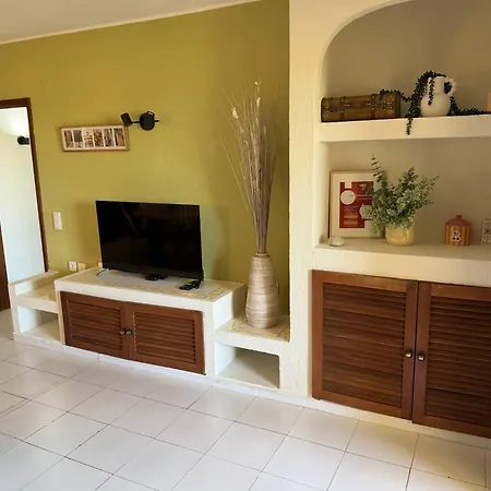 Authentic Apartment, 2 Lovely Private Balconies Appartement